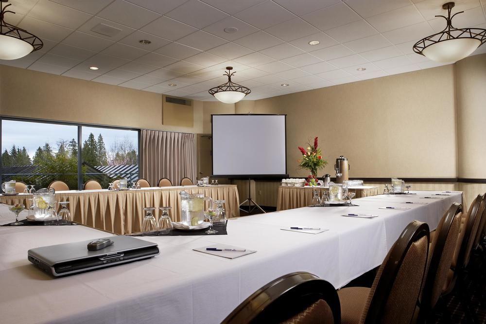 Sheraton Vancouver Guildford Hotel Surrey Bagian luar foto