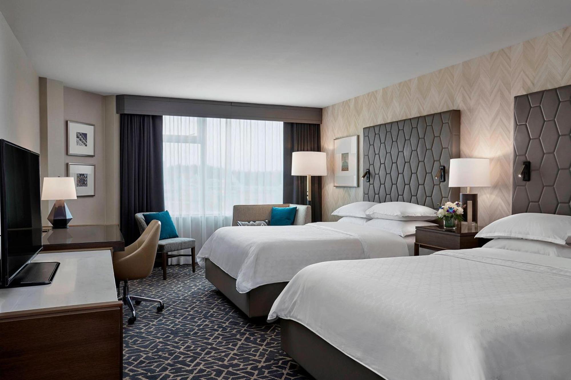 Sheraton Vancouver Guildford Hotel Surrey Bagian luar foto