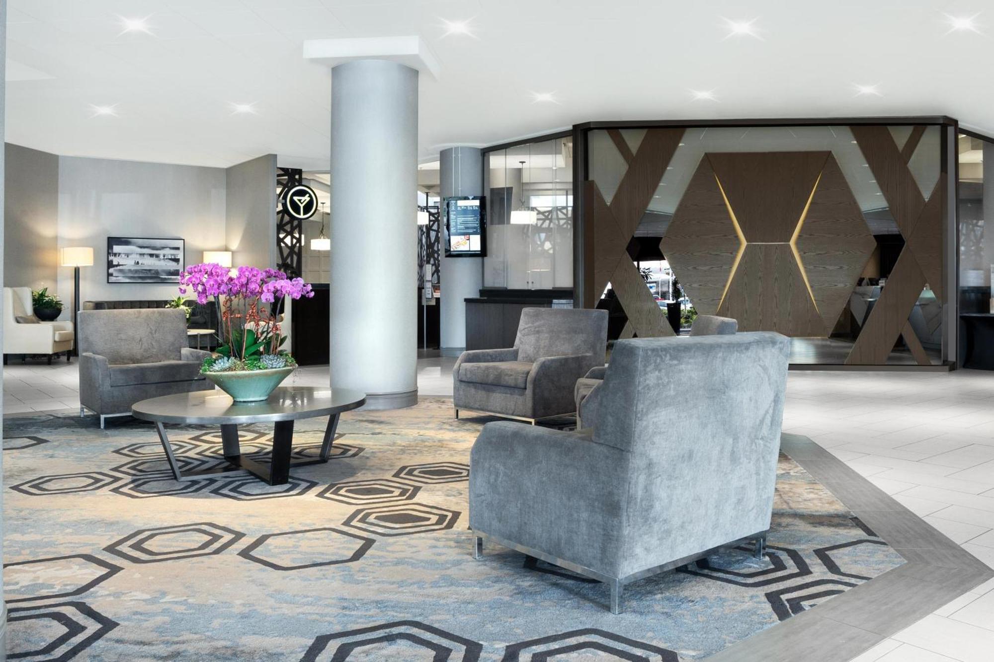 Sheraton Vancouver Guildford Hotel Surrey Bagian luar foto
