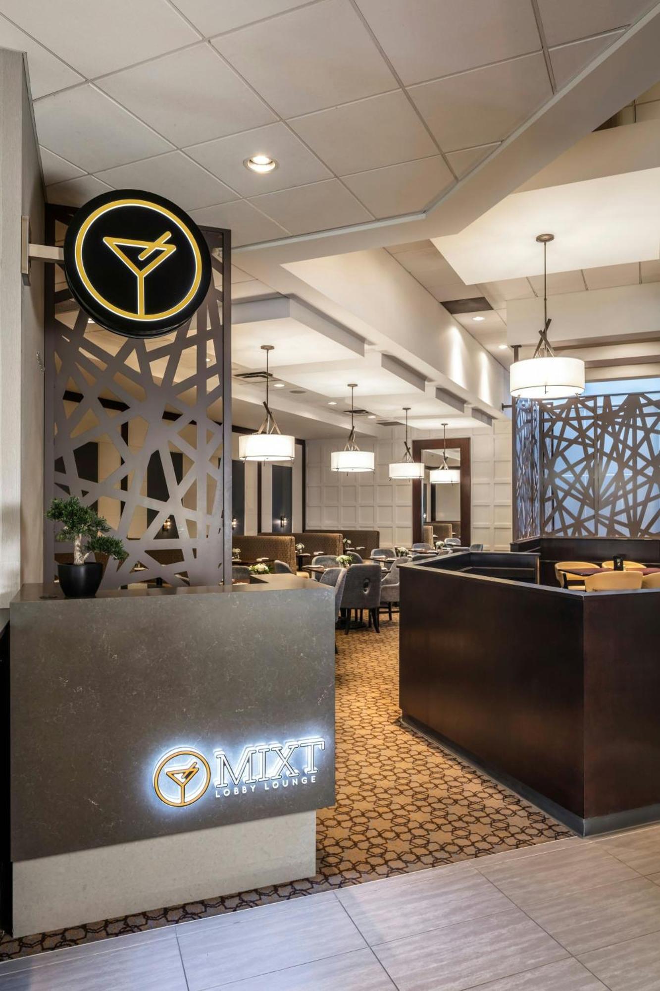 Sheraton Vancouver Guildford Hotel Surrey Bagian luar foto