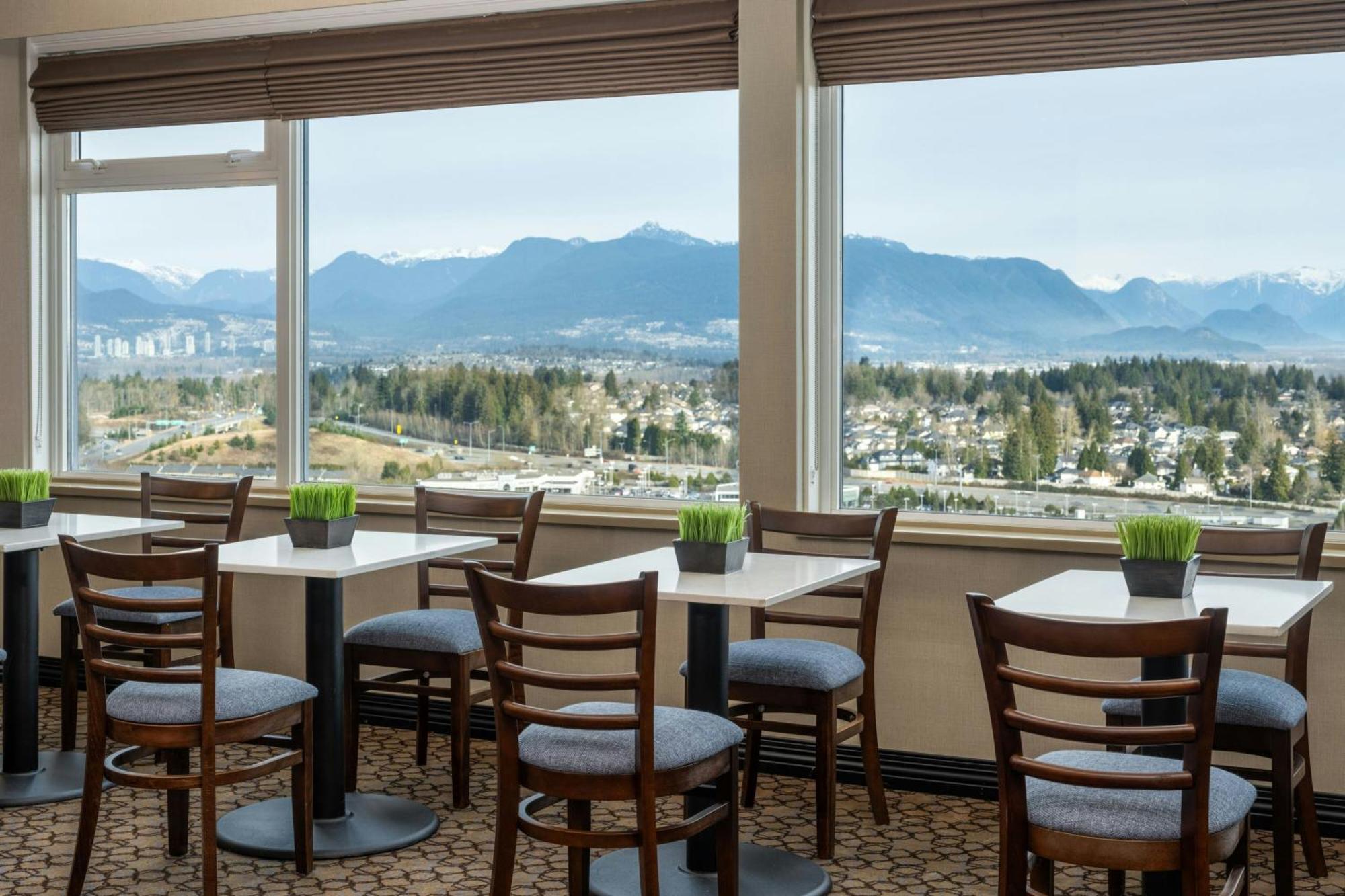 Sheraton Vancouver Guildford Hotel Surrey Bagian luar foto